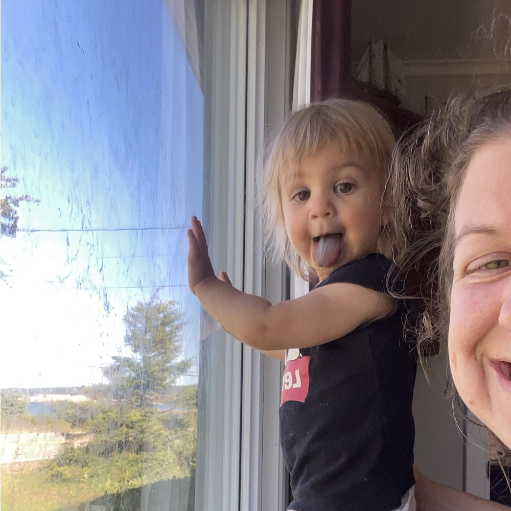 Meet your Posher, Carey